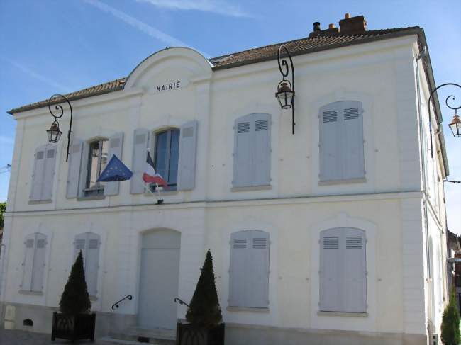La mairie-école de Saâcy-sur-Marne - Saâcy-sur-Marne (77730) - Seine-et-Marne