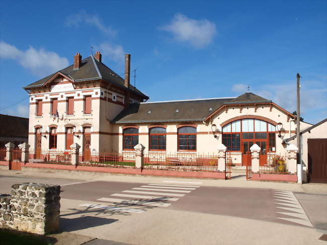 La mairie - Allainville (78660) - Yvelines