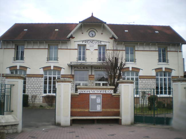 L'école Victor Hugo - Freneuse (78840) - Yvelines