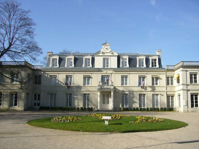 L'hôtel de ville de Sartrouville - Sartrouville (78500) - Yvelines