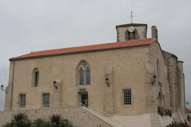 La mairie, ancienne chapelle Notre-Dame-de-Recouvrance - Chiché (79350) - Deux-Sèvres