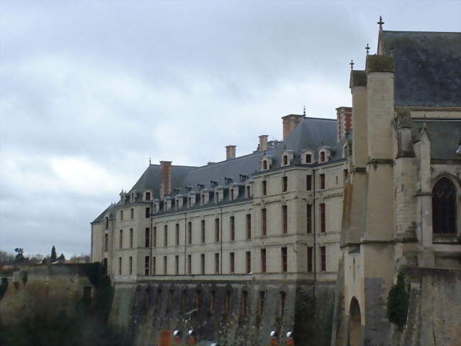 Le château des ducs de La Trémoille - Thouars (79100) - Deux-Sèvres