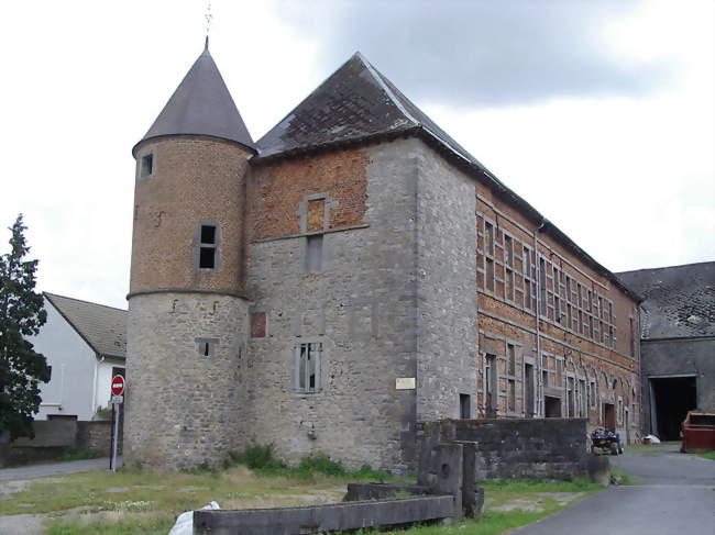 Château-ferme de Foisches - Foisches (08600) - Ardennes