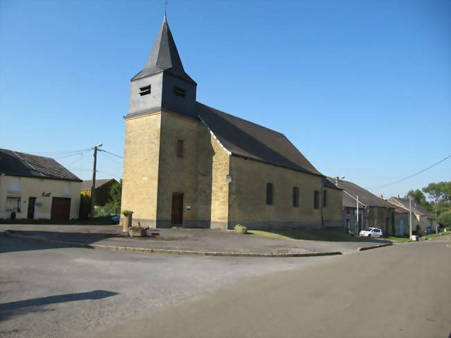 Vue de l'église et d'une partie du village - Tétaigne (08110) - Ardennes