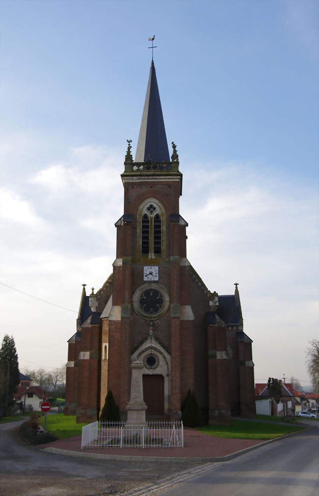 L'église et le monument-aux-morts - Gorenflos (80690) - Somme