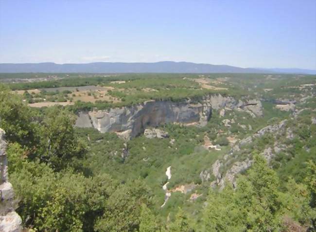 Vallée de l'Aiguebrun depuis le fort de Buoux - Buoux (84480) - Vaucluse