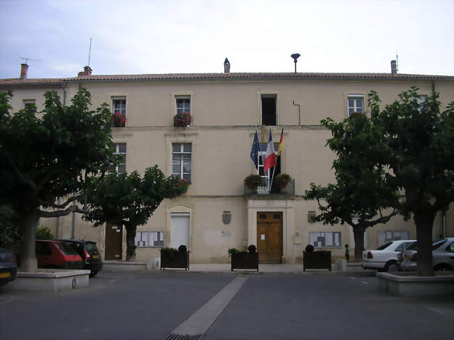 La mairie - Sarrians (84260) - Vaucluse