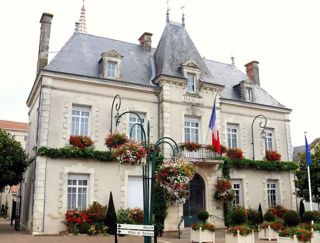 Hotel de Ville de Chantonnay