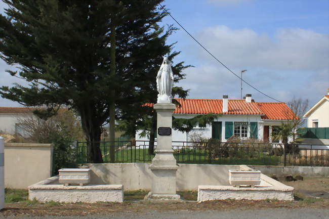 Statue de la Vierge (Missions 1924 et 1949) - Triaize (85580) - Vendée