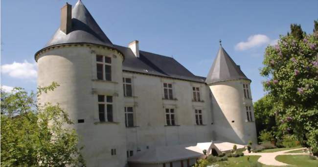 Chateau Couvert