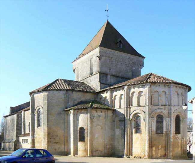 L'église Saint-Maurice - Saint-Maurice-la-Clouère (86160) - Vienne