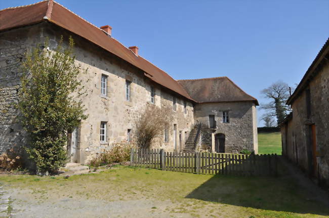 Le prieuré des Bronzeaux - Saint-Léger-Magnazeix (87190) - Haute-Vienne