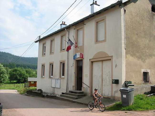 La mairie de Belmont - Belmont-sur-Buttant (88600) - Vosges