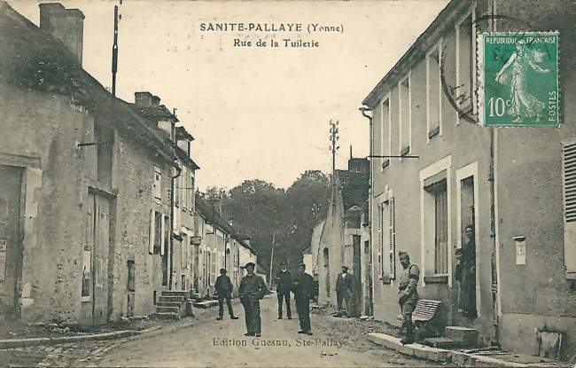 Sainte-Pallaye - rue de la Tuilerie vers 1920 - Sainte-Pallaye (89460) - Yonne