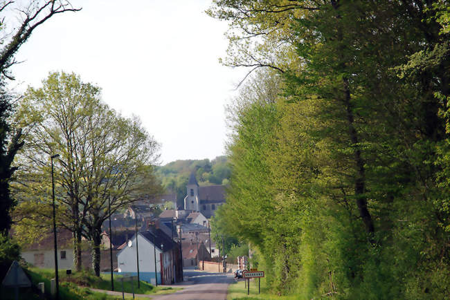 Entrée du village de Vaudeurs - Vaudeurs (89320) - Yonne