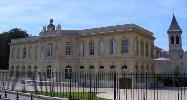 Château d'Asnières - Asnières-sur-Seine (92600) - Hauts-de-Seine