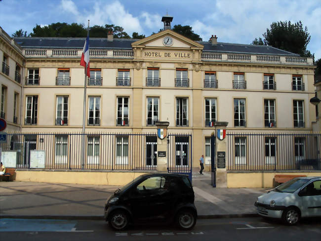 La mairie de Sèvres - Sèvres (92310) - Hauts-de-Seine