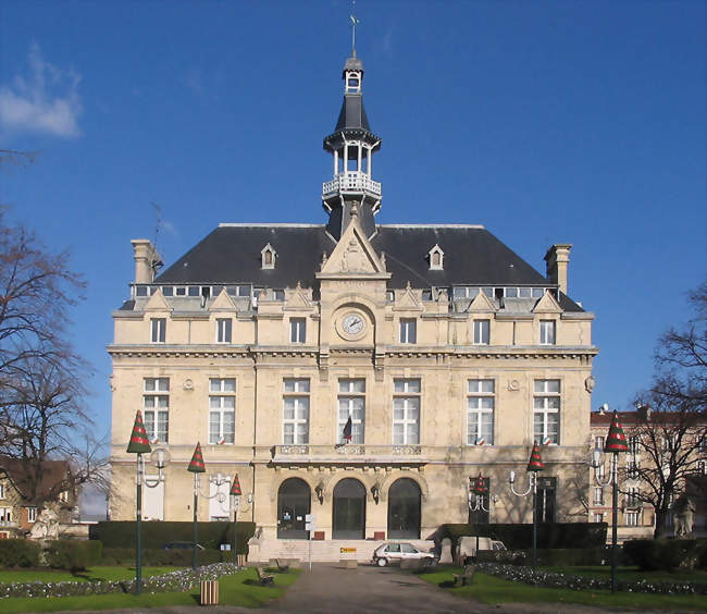 L'hôtel de ville - La Courneuve (93120) - Seine-Saint-Denis