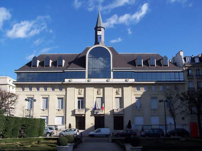 La mairie de Saint-Mandé en 2012 - Saint-Mandé (94160) - Val-de-Marne