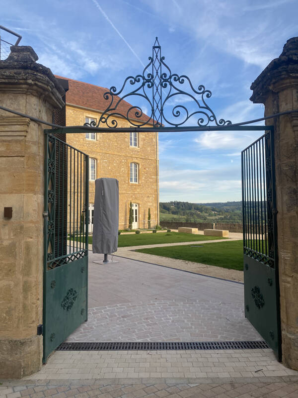 OUVREZ VOTRE RESTAURANT DANS L'ANCIEN CASTRUM DE BELVÈS !