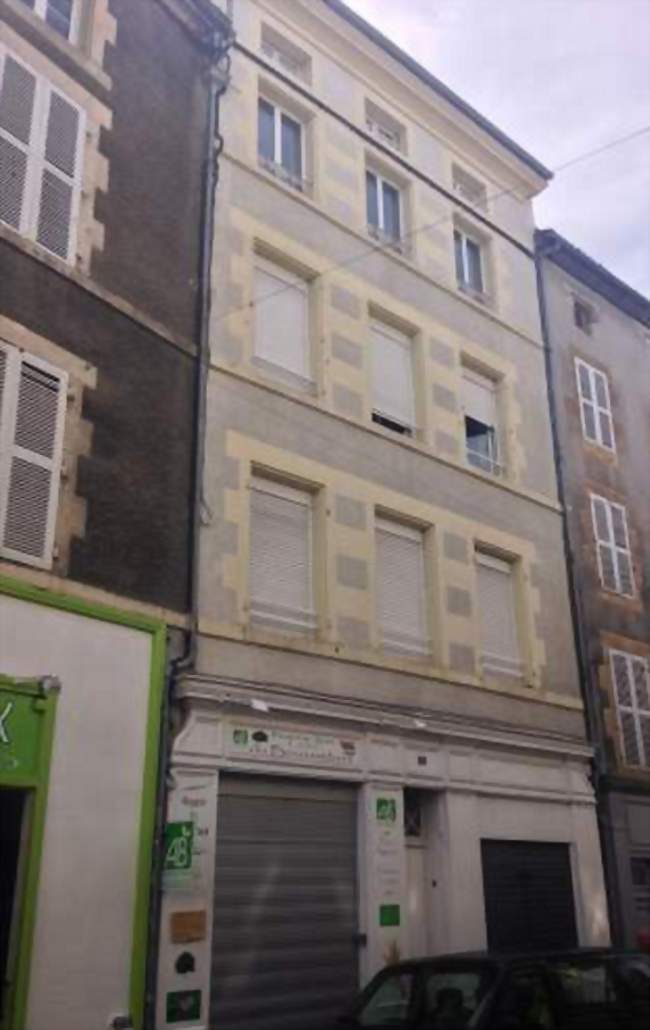 Location local commercial 30m²