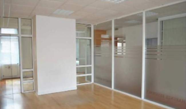 Bureaux immeuble en pierres 120 m² 