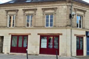 A louer : Commerce Café Restaurant Bail commercial coque nue à Langeais