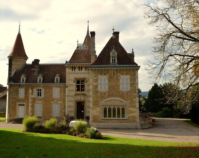 Vue du château d'Ambronay (ou château de Blains), mairie d'Ambronay - Ambronay (01500) - Ain