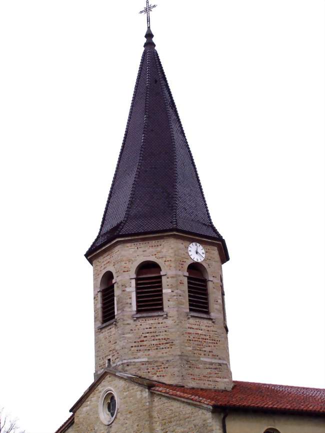 Le clocher de l'église - Attignat (01340) - Ain