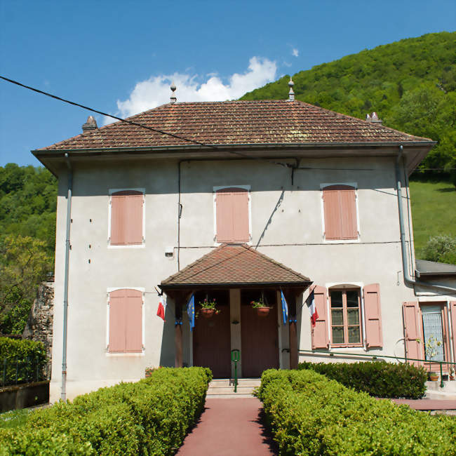 La mairie du village - Conand (01230) - Ain