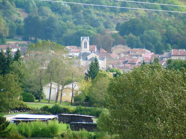 Vue du centre de Lagnieu - Lagnieu (01150) - Ain