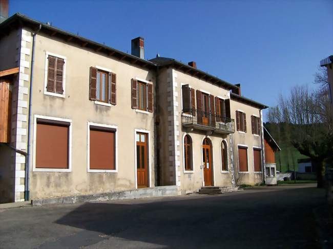 Mairie du village - Lantenay (01430) - Ain