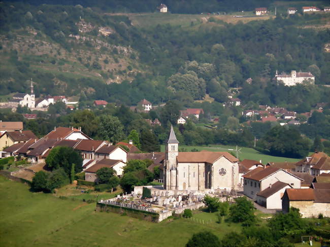Le bourg de Massignieu-de-Rives - Massignieu-de-Rives (01300) - Ain