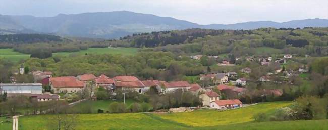 Peyriat et son hameau Giriat en second plan - Peyriat (01430) - Ain