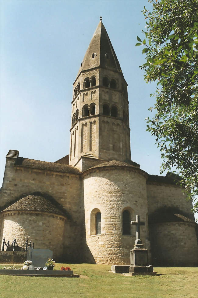 L'église classée de Saint-André-de-Bâgé, en 2008 - Saint-André-de-Bâgé (01380) - Ain