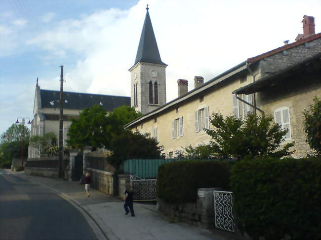 Le centre du village - Simandre-sur-Suran (01250) - Ain