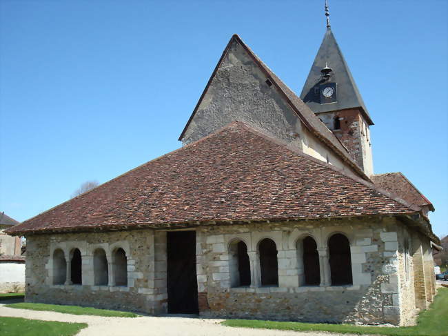 Façade occidentale de l'église - Moussey (10800) - Aube