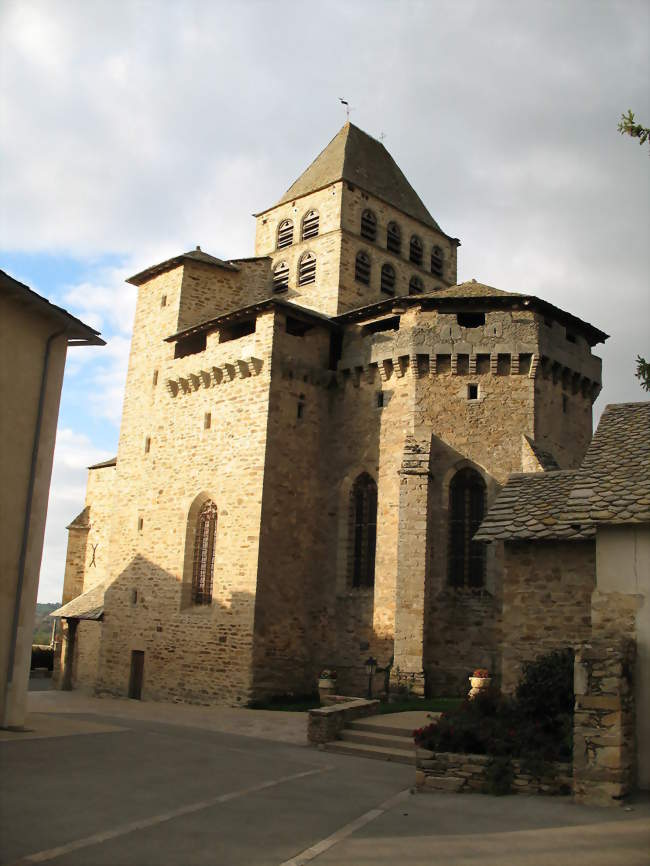 Boussac (Aveyron) - l'église - Boussac (12160) - Aveyron