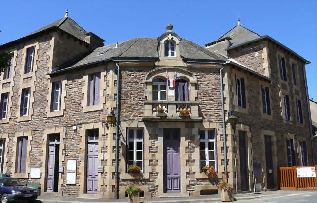 Mairie - Coupiac (12550) - Aveyron