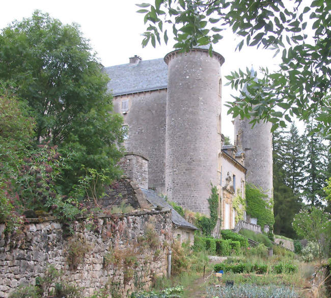 Château de Recoules - Recoules-Prévinquières (12150) - Aveyron