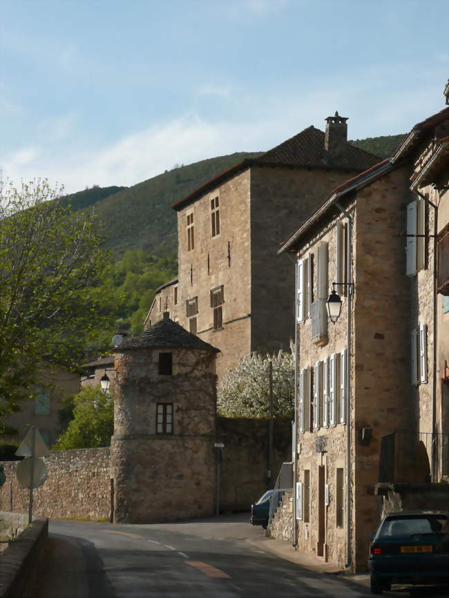 Versols-et-Lapeyre - Versols-et-Lapeyre (12400) - Aveyron