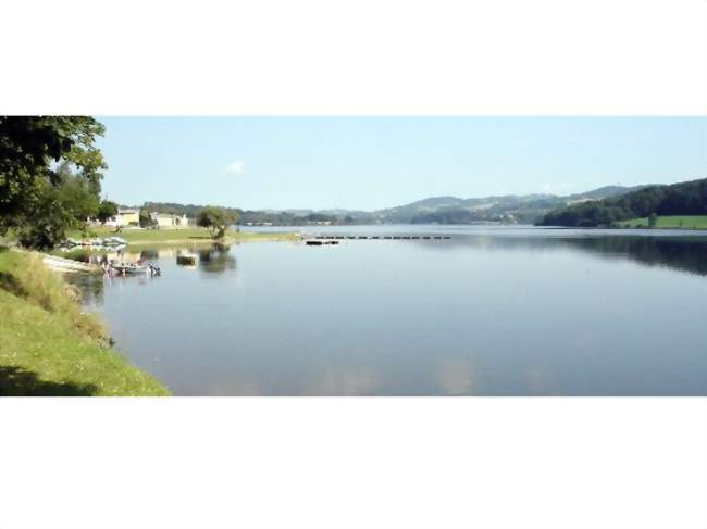 Le lac de Villefranche de Panat - Villefranche-de-Panat (12430) - Aveyron