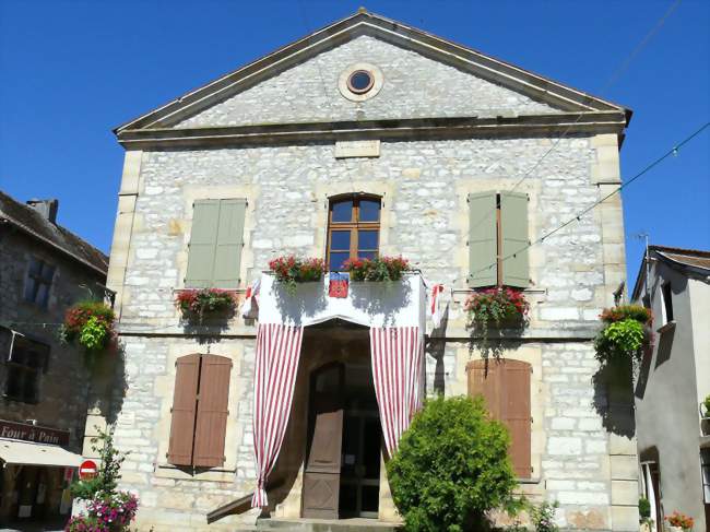 Hôtel de ville - Villeneuve (12260) - Aveyron