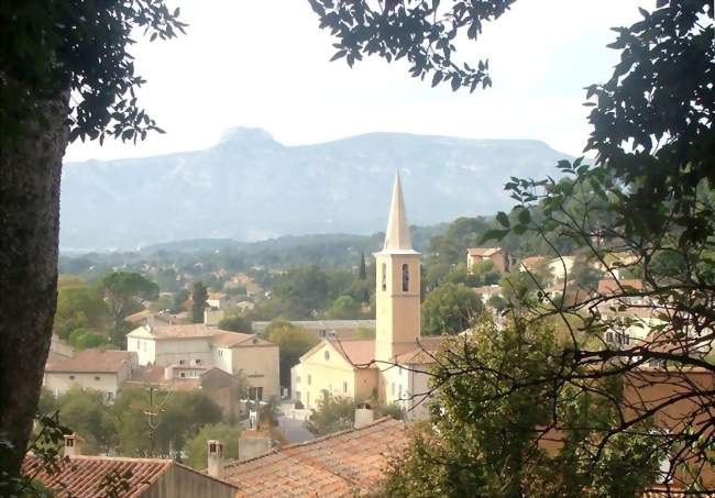 Vue du village de Gémenos - Gémenos (13420) - Bouches-du-Rhône