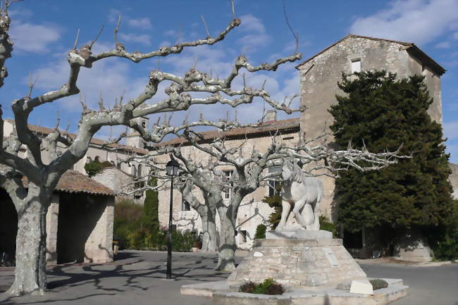 Marché de Mollégès