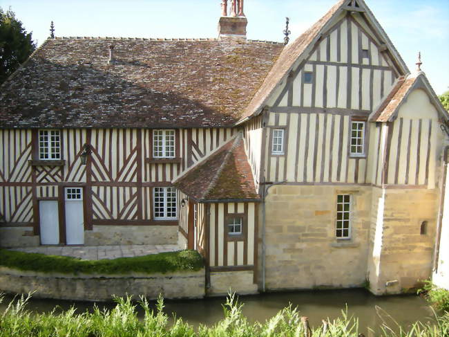Le manoir du XVIe siècle - Boissey (14170) - Calvados