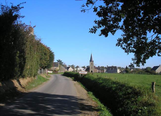 L'entrée ouest du bourg - Brémoy (14260) - Calvados