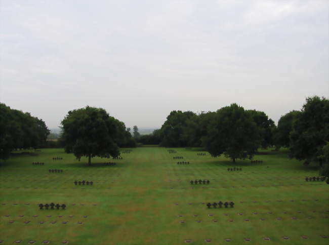 Le cimetière militaire allemand - La Cambe (14230) - Calvados