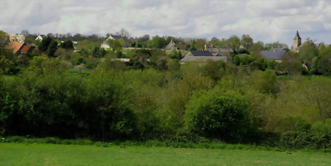 Vue générale du bourg - Curcy-sur-Orne (14220) - Calvados