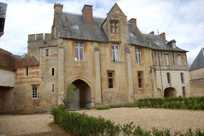 Le château de La Houblonnière - La Houblonnière (14340) - Calvados